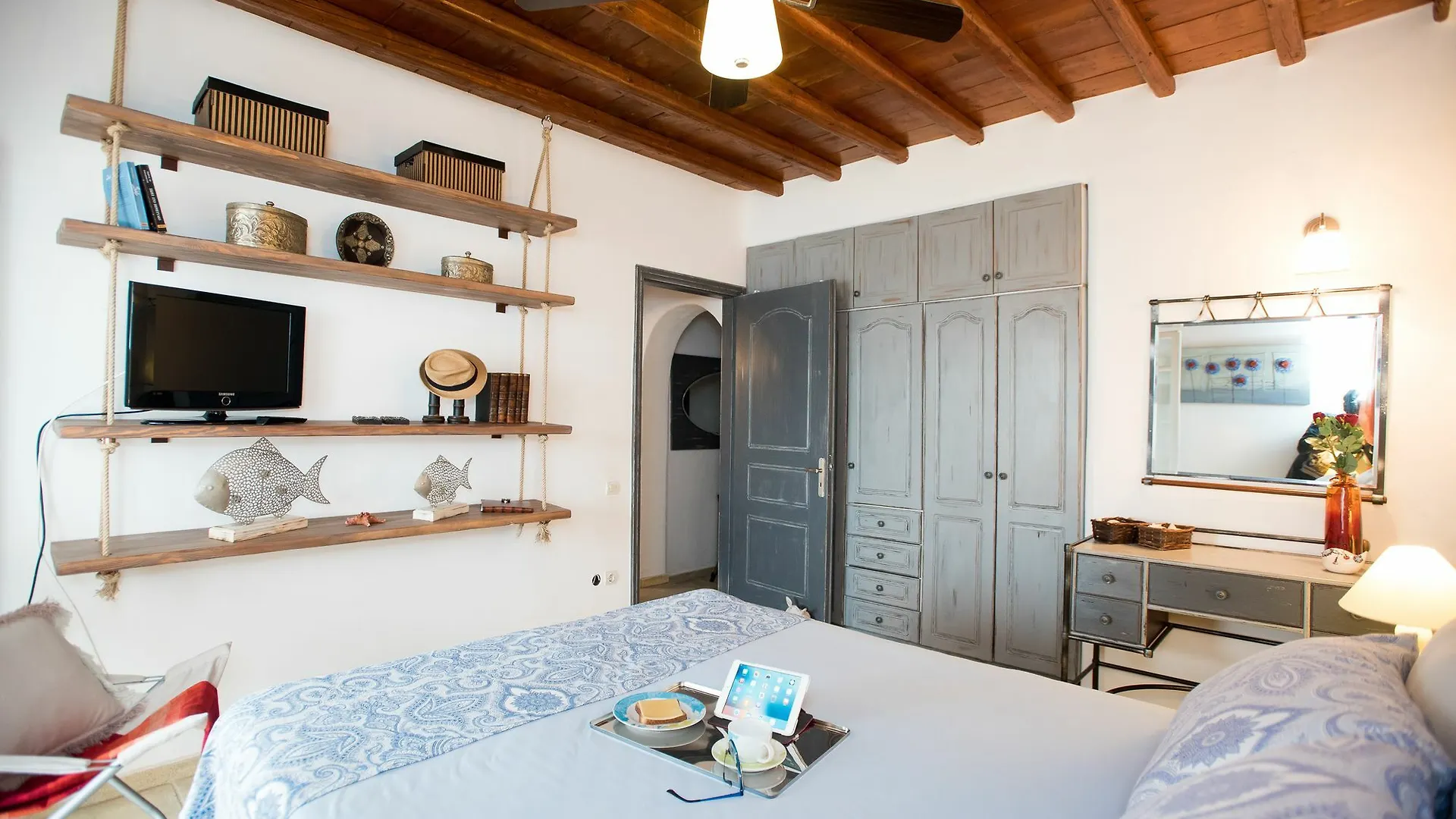 Apartment Ferienwohnung Sea Breeze Balcony Of Mykonos Agios Sostis  Griechenland